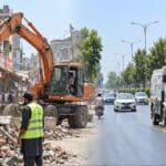 خیبرپختونخوا میں سالوں کی بدانتظامی پر بڑا وار، پشاور میں تجاوزات کا صفایا ، مردان کی سڑکیں چمک اٹھیں