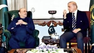 خیبرپختونخوا میں ایمرجنسی یا گورنر راج؟ وزیراعظم ہاؤس میں اہم ترین اجلاس طلب