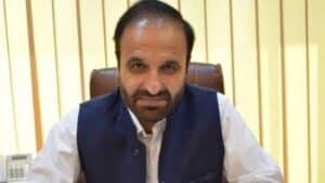 وزیراعلیٰ سیاسی تماشے میں مصروف،ٹانک میں دہشتگردوں کا وار،ڈی جی الیکشن کمیشن شمشاد اختر شہید