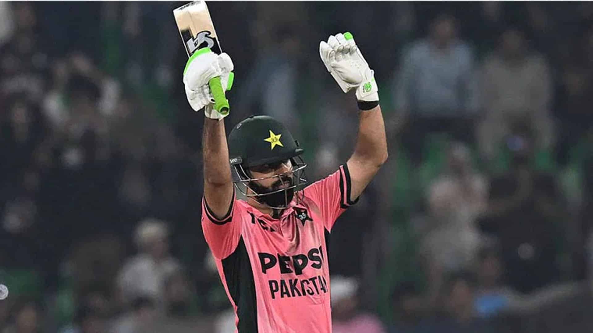شاداب خان نے ون ڈے کرکٹ میں تاریخ رقم کردی،51 سالہ ریکارڈ ٹوٹ گیا